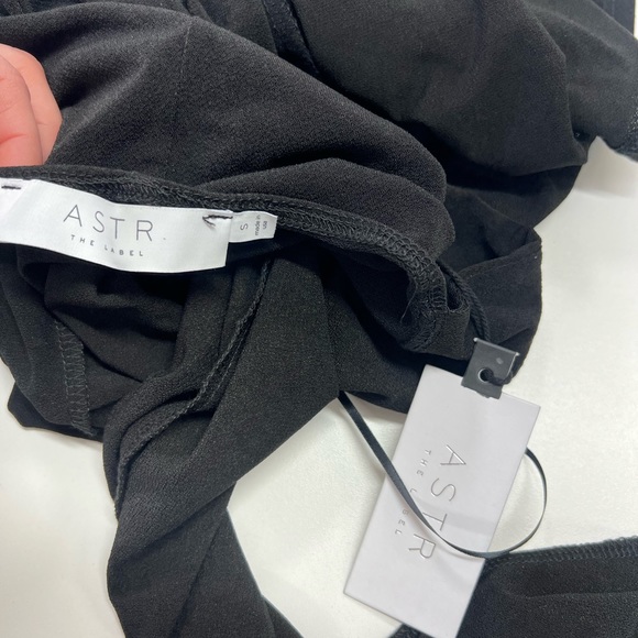 ASTR Cutout Detail Long Sleeve Bodycon Midi Dress Black New With Tags Size Small - Picture 5 of 8